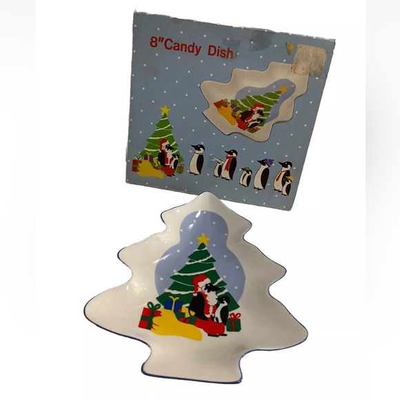 SHIBATA JAPAN Christmas Dish 8” Santa Penguin 🐧 with baby on lap - Picture 3 of 6